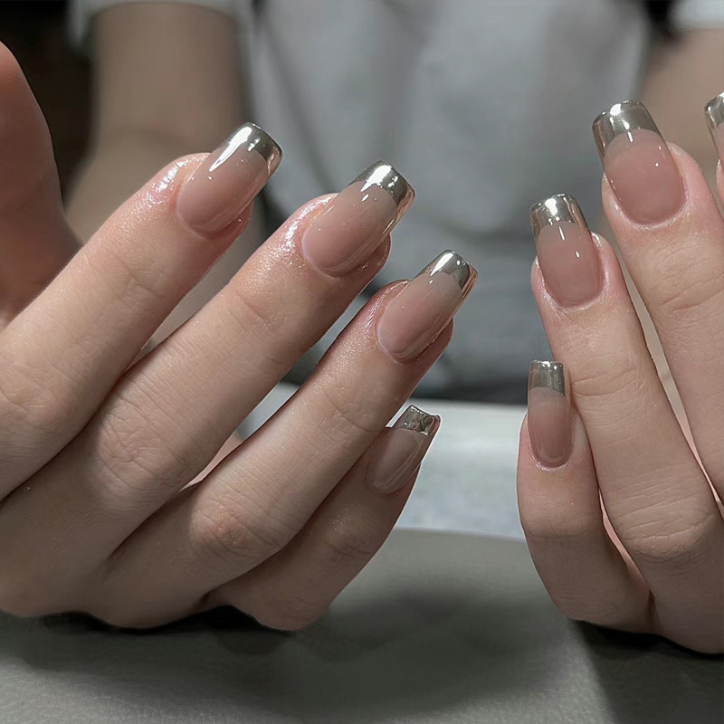 24개 중간 사이즈 관 모양 프레스온 네일 심플 발레  - Nail Art Ombre Glitter 리뷰 및 가격