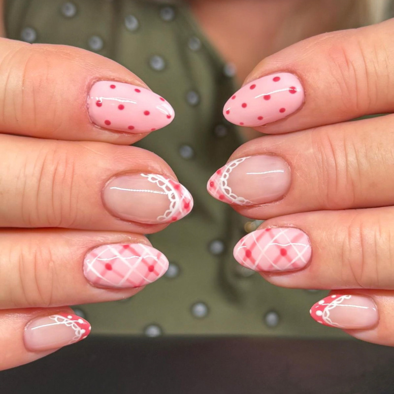 24개입 캣아이 아몬드 프레스온 네일 블랙 폴카 도트  - Nail Art Cat Eye Simple 리뷰 및 가격